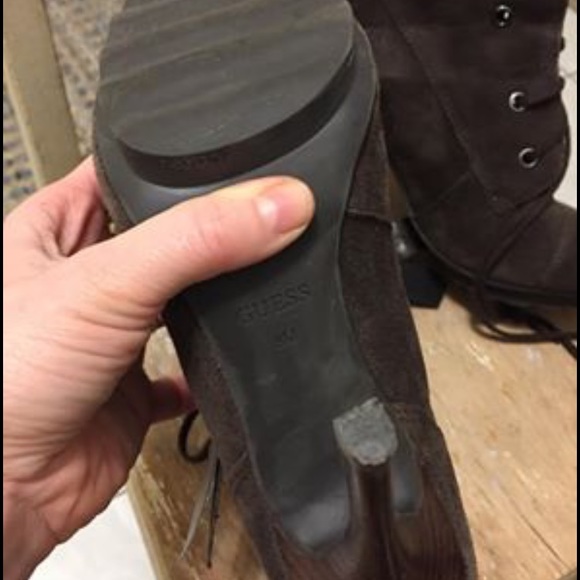 GUESS brown suede boots - Picture 5 of 6